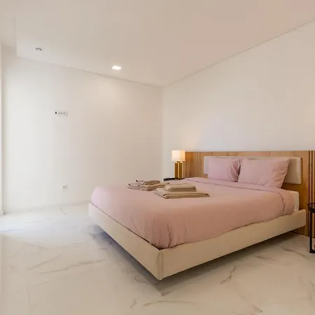 Arkadie With Private Pool *
