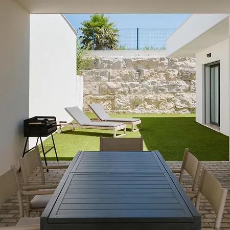 Arkadie With Private Pool Feriehus