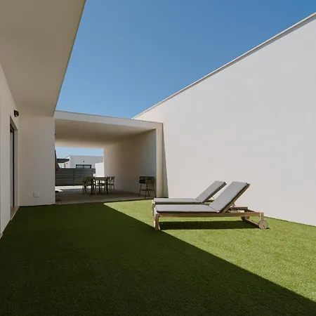 Feriehus Arkadie With Private Pool